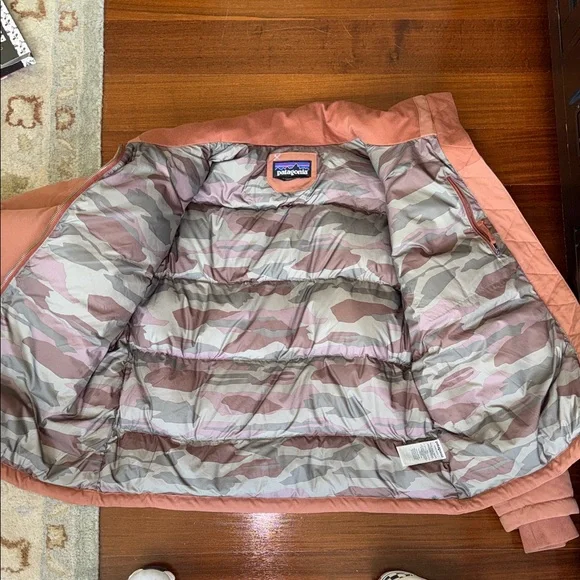 Patagonia Women's Puffer Jacket - Dusty Rose/Pale Peach - Picture 6 of 13